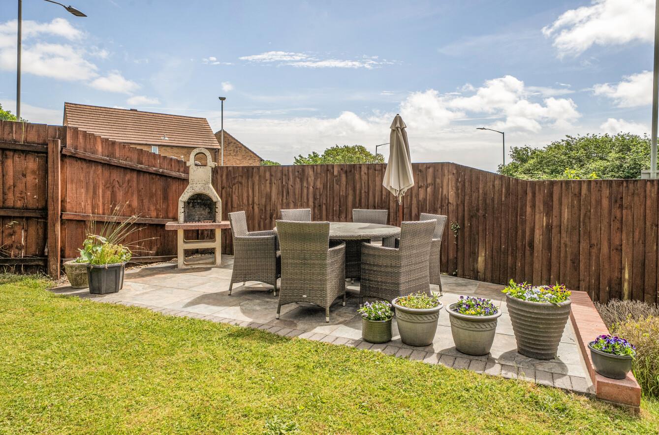 Ffordd Taliesin, Killay, Swansea, SA2 7DF